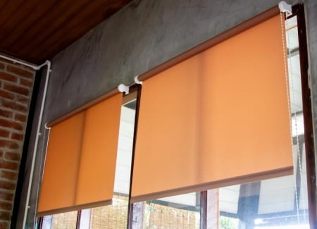 Rideaux sur mesure, l'atout charme qui sublime vos fenêtres